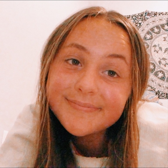 Meet your Posher, Delaney - Picture 1 of 1